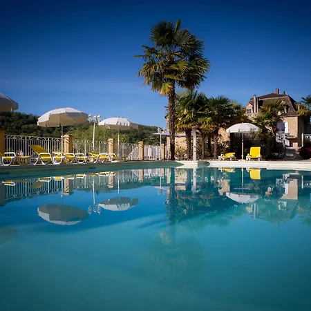 Les Magnolias Bed & Breakfast 4*