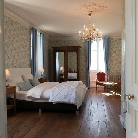 Les Magnolias Bed & Breakfast Lalinde