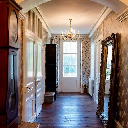 Les Magnolias Bed & Breakfast Lalinde