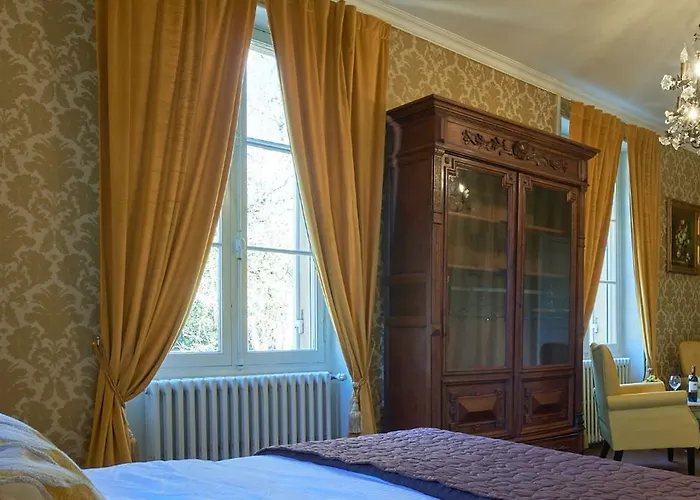 Les Magnolias Bed & Breakfast 4*